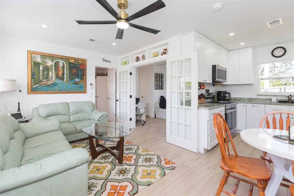 3911 HELENA STREET NE - Interior/Exterior Photo 4 - ST PETERSBURG, FL