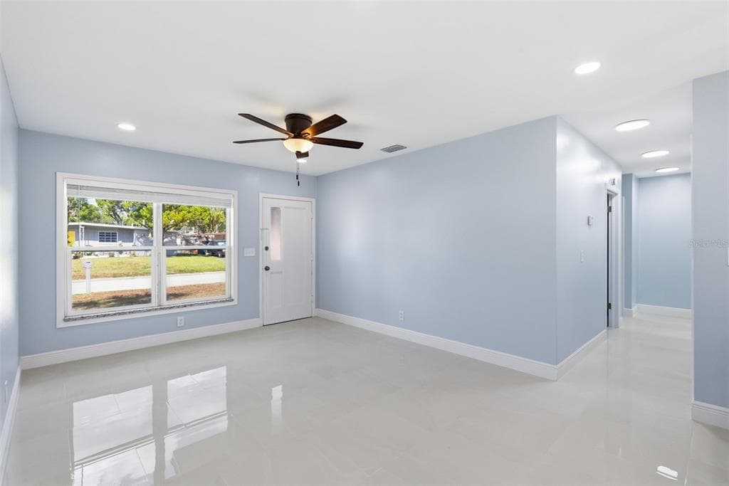 112 FLORAL DRIVE - Interior/Exterior Photo 2 - TAMPA, FL