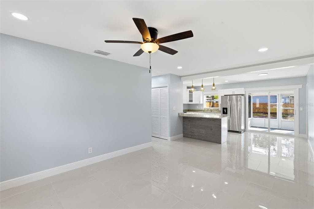 112 FLORAL DRIVE - Interior/Exterior Photo 4 - TAMPA, FL