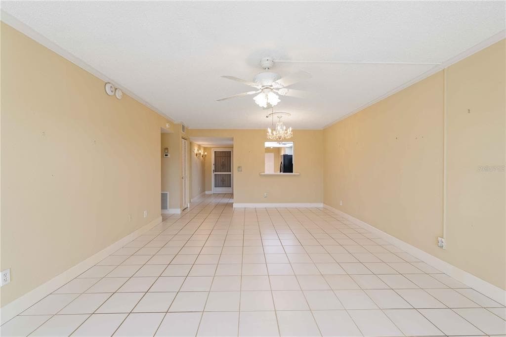 6999 W COUNTRY CLUB DRIVE N UNIT 125 - Interior/Exterior Photo 5 - SARASOTA, FL