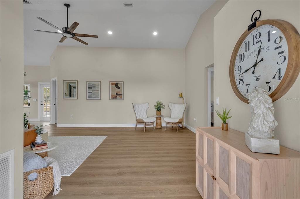 37510 LEGGETT LANE - Interior/Exterior Photo 5 - LADY LAKE, FL