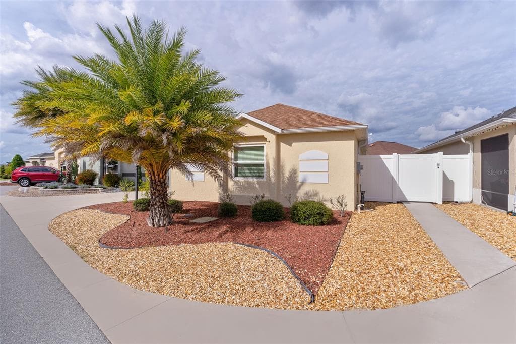 9179 SE 167TH FORD STREET - Interior/Exterior Photo 3 - THE VILLAGES, FL