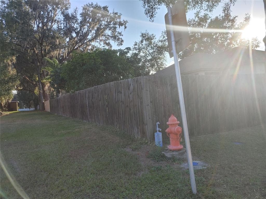 5398 OXFORD MANOR CIRCLE - Interior/Exterior Photo 4 - LAKELAND, FL