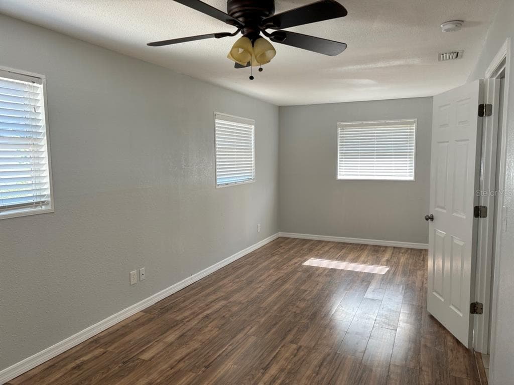 4431 W WALLACE AVENUE - Interior/Exterior Photo 3 - TAMPA, FL