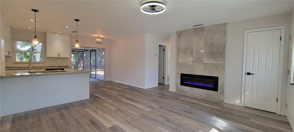 4697 LINWOOD STREET - Interior/Exterior Photo 3 - SARASOTA, FL