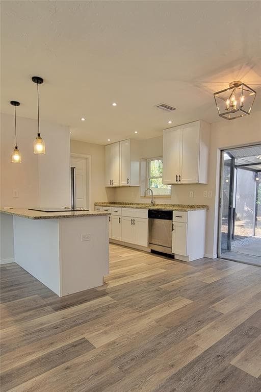 4697 LINWOOD STREET - Interior/Exterior Photo 5 - SARASOTA, FL